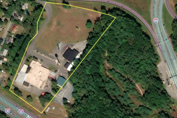 310 Wayto Rd, Schenectady, NY 12303